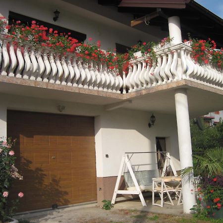Apartment Yasica Izacic Dış mekan fotoğraf