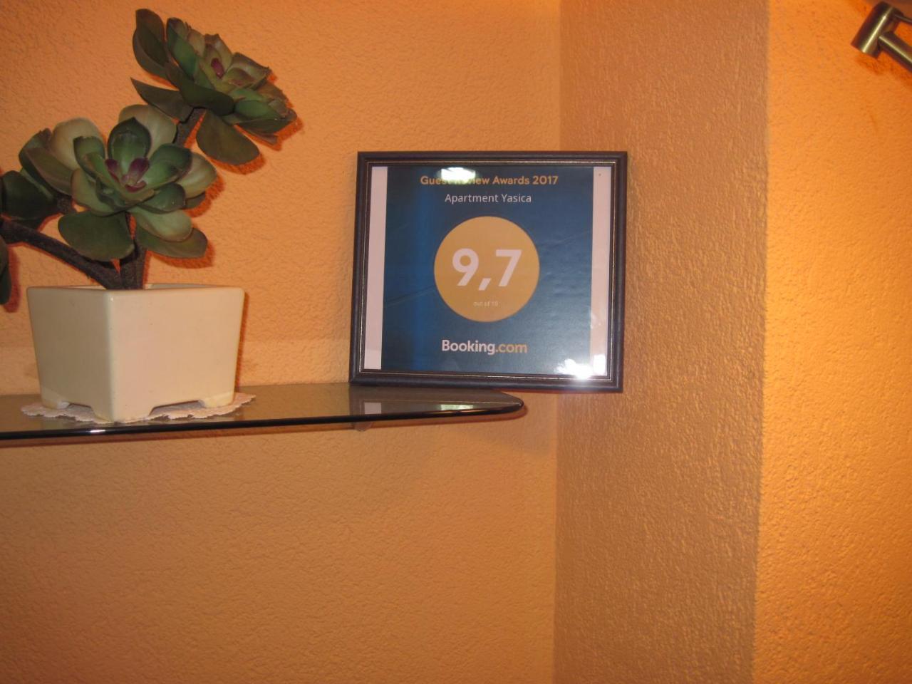 Apartment Yasica Izacic Dış mekan fotoğraf